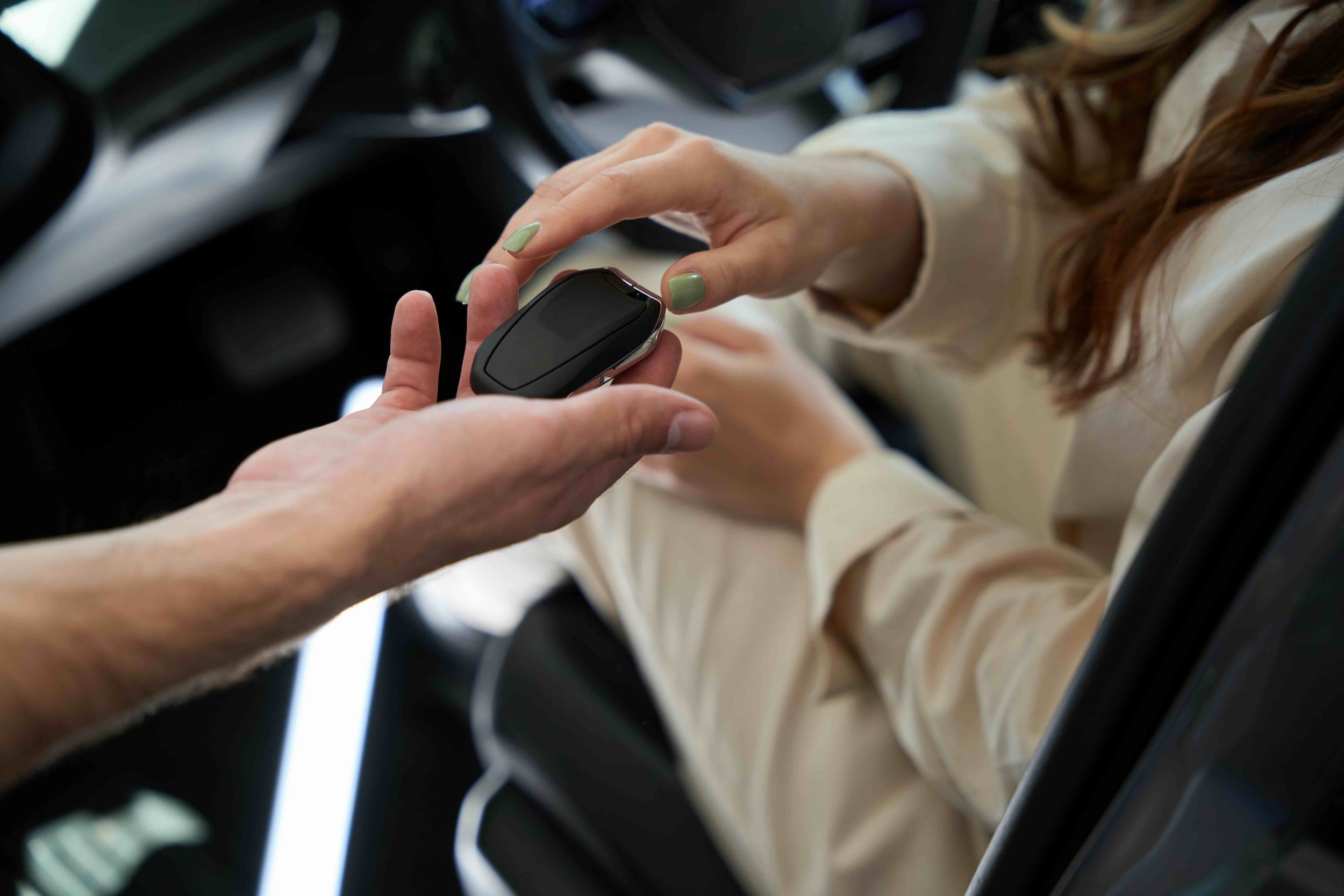 Llave de coche para diagnóstico y programación en LS Electrocars Albacete
